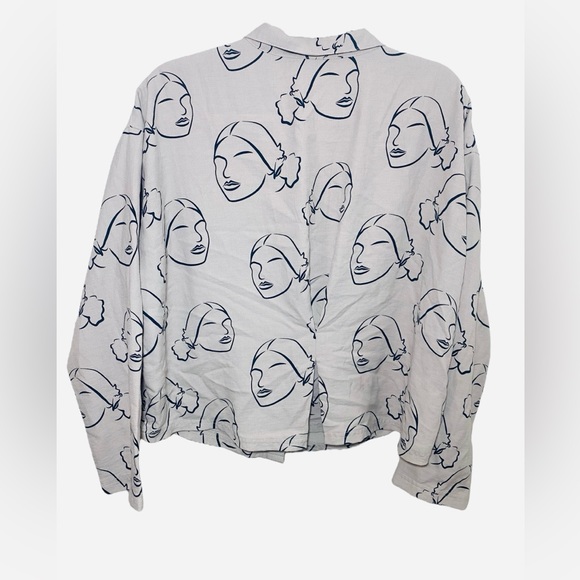 Anthropologie Odells Della Buttondown size Medium - Picture 6 of 8